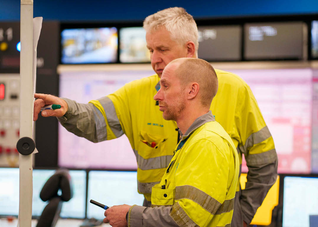 (Photo shoot 0424-014) Ratcliffe Power Station visit 09.04.24